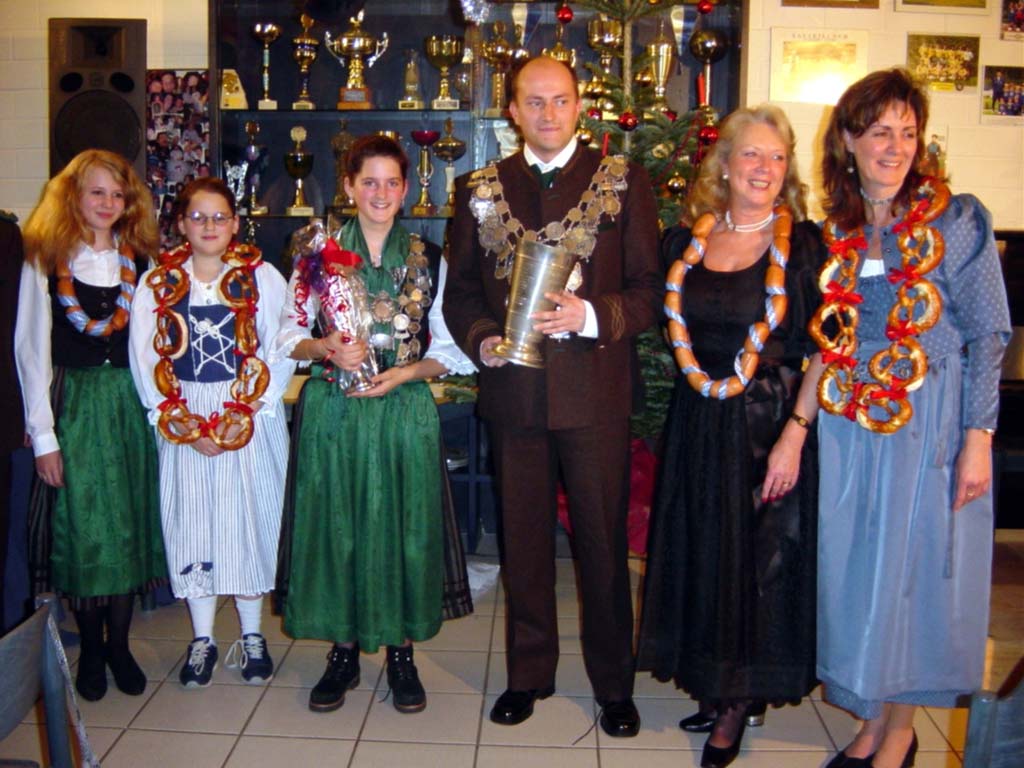 Nikolausfeier 2004 – Neue Schützenkönige in Taufkirchen