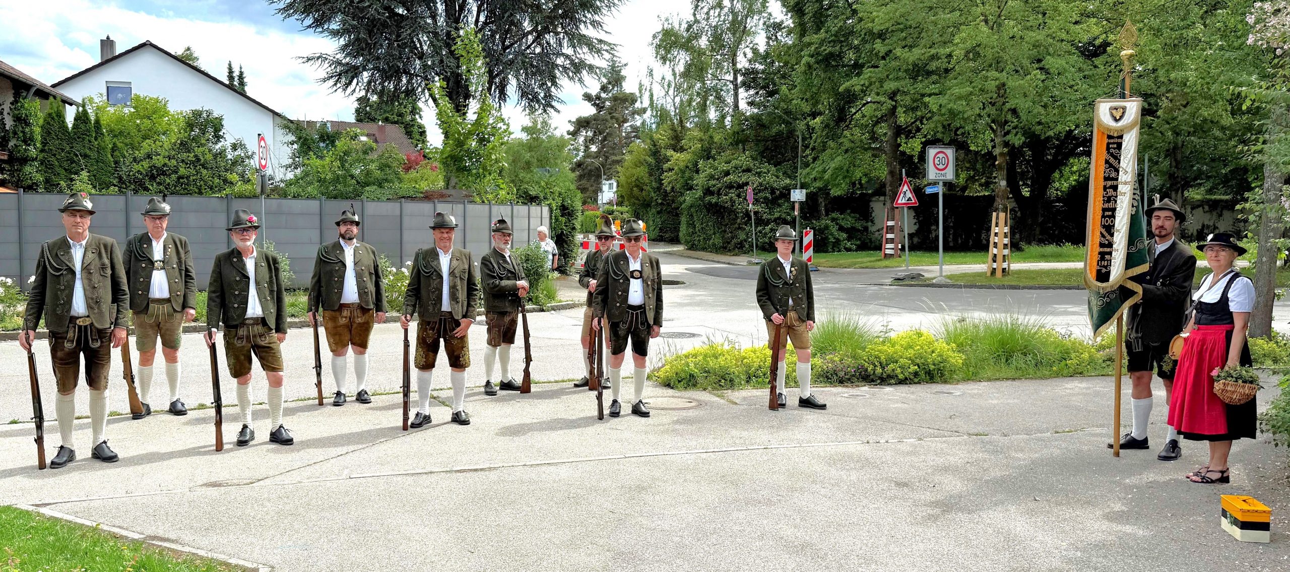 Salutschützen im Einsatzstress